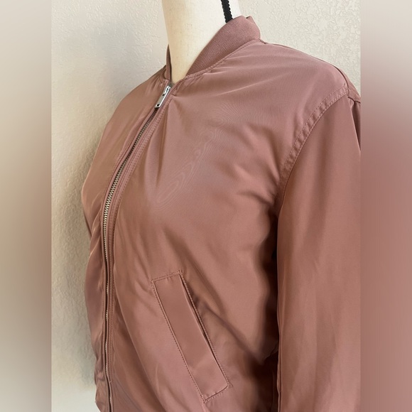 H&M bomber jackets - Picture 4 of 14